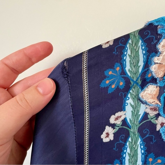 Satin Embroidered Tunic Top Blue Asian Print - Picture 7 of 7